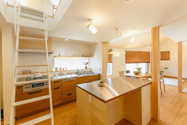 オリジナル 造作 キッチン収納作業台 日建ホーム オリジナル 造作 キッチン収納作業台 日建ホーム