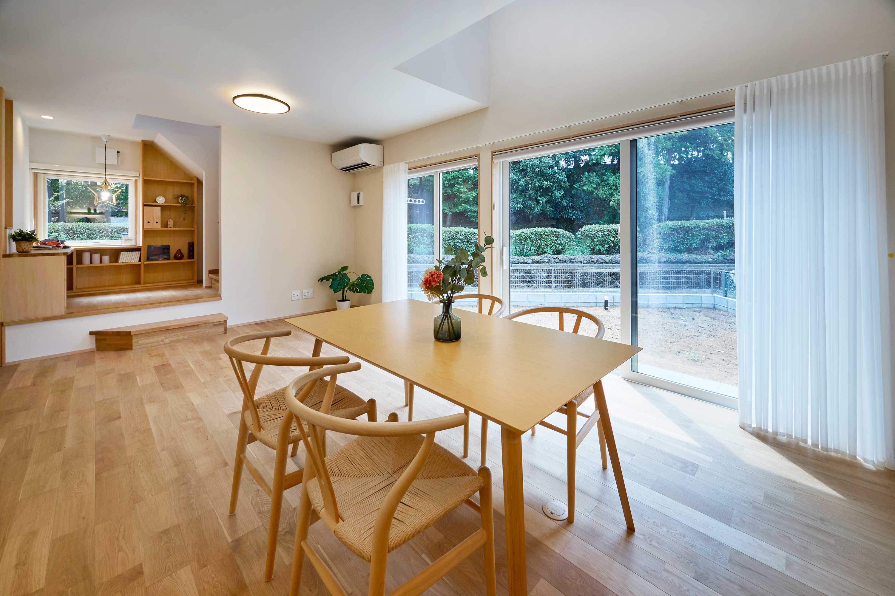 リビングダイニング