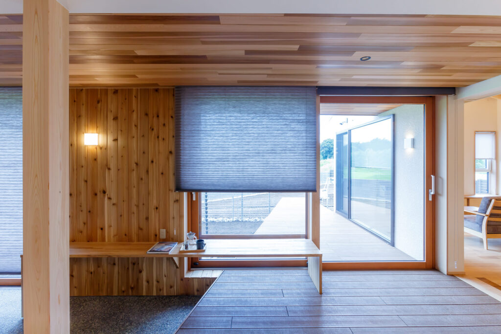 他のサッシの種類との比較